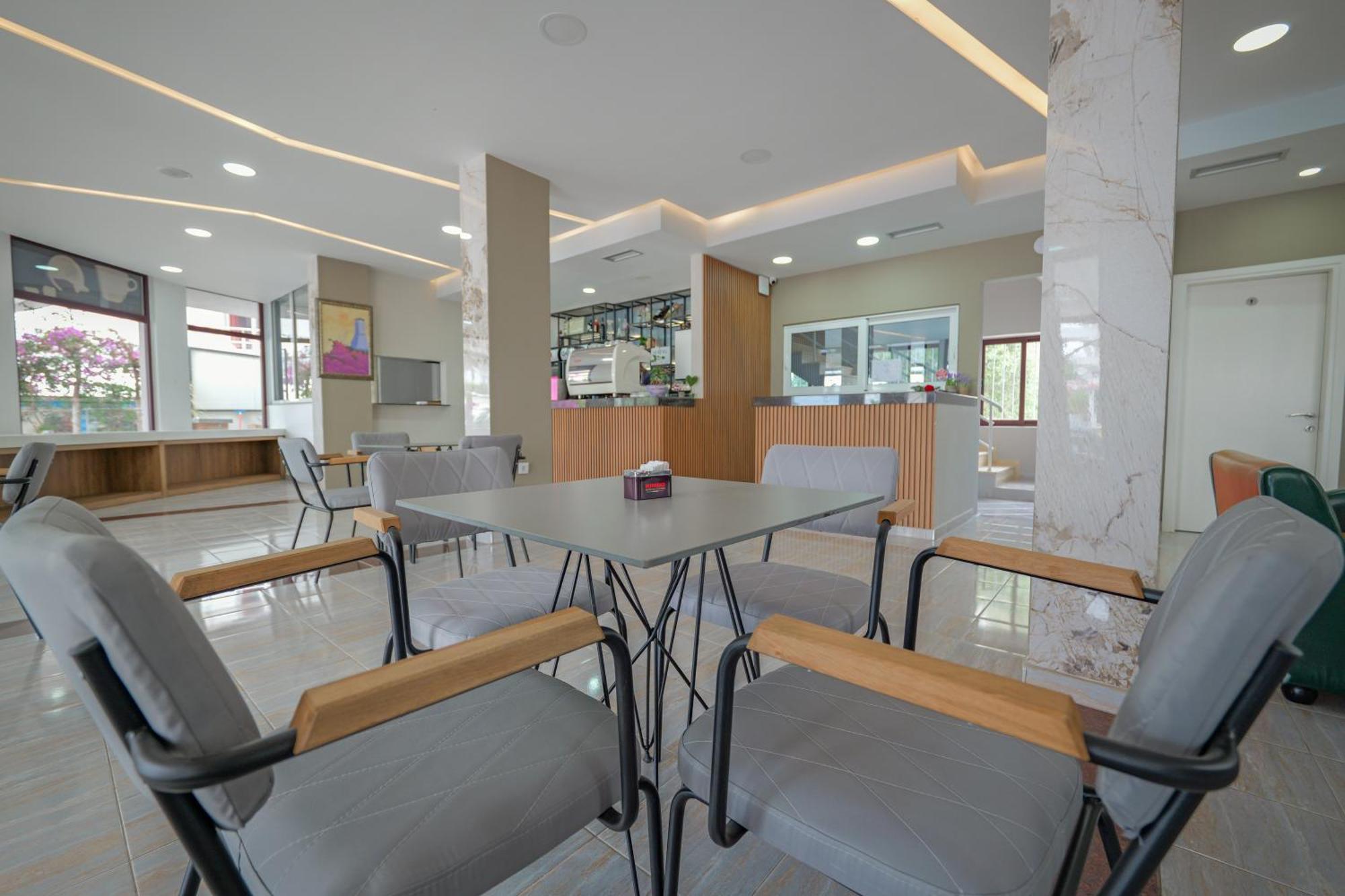 Hotel Pelod Ksamil Exterior foto