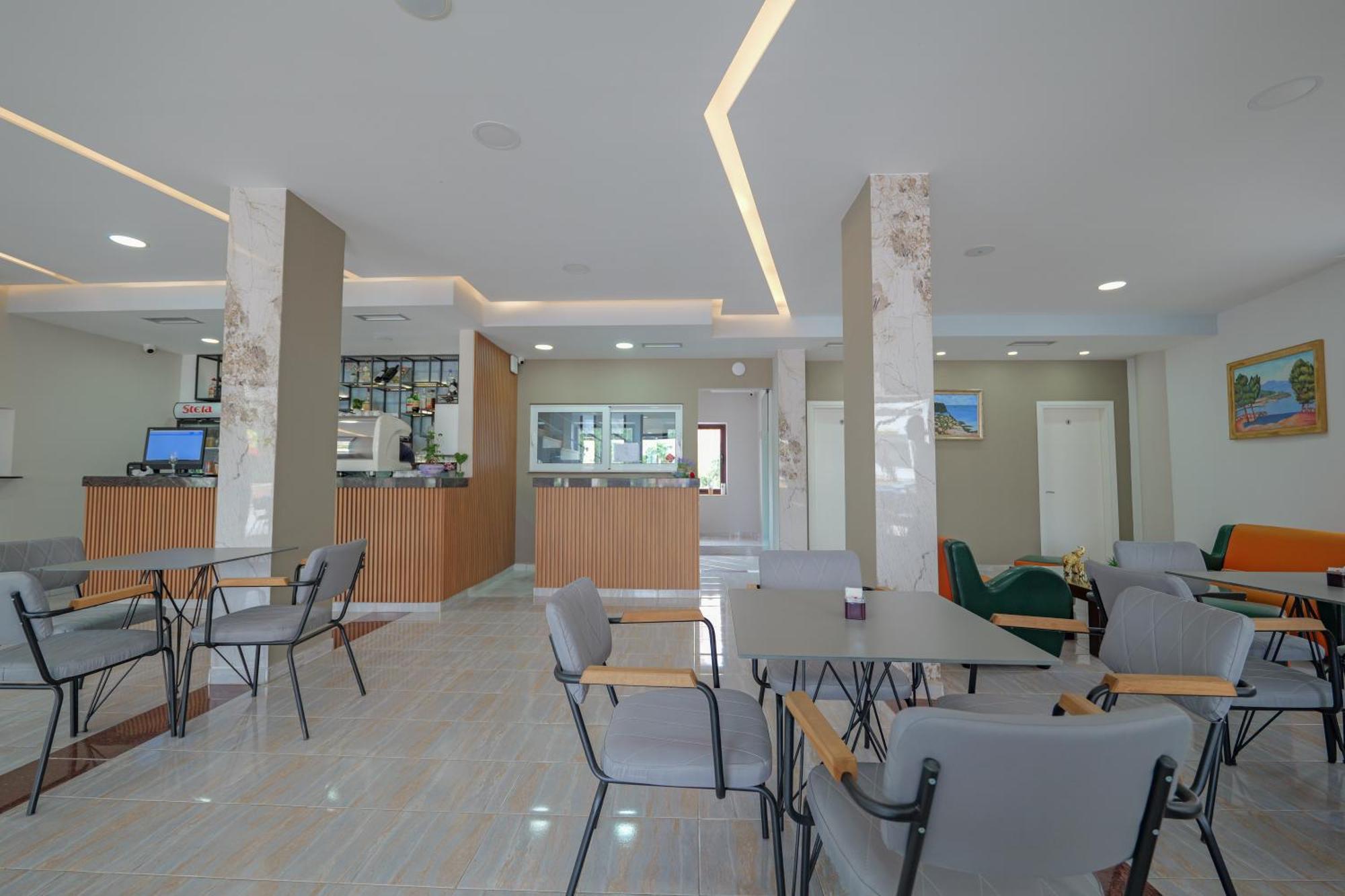 Hotel Pelod Ksamil Exterior foto