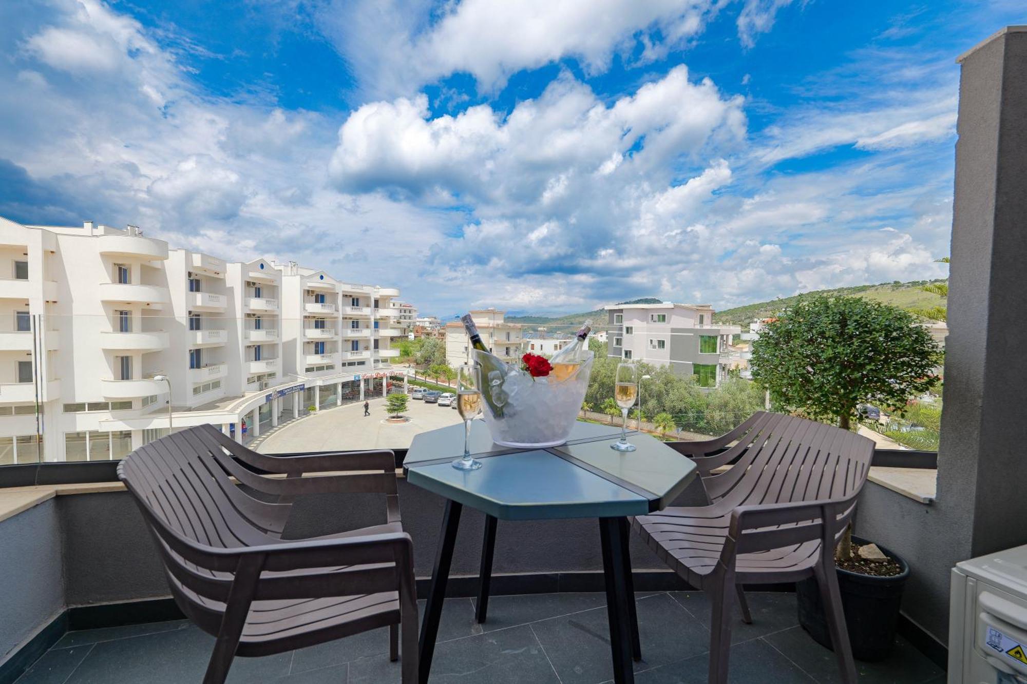 Hotel Pelod Ksamil Exterior foto