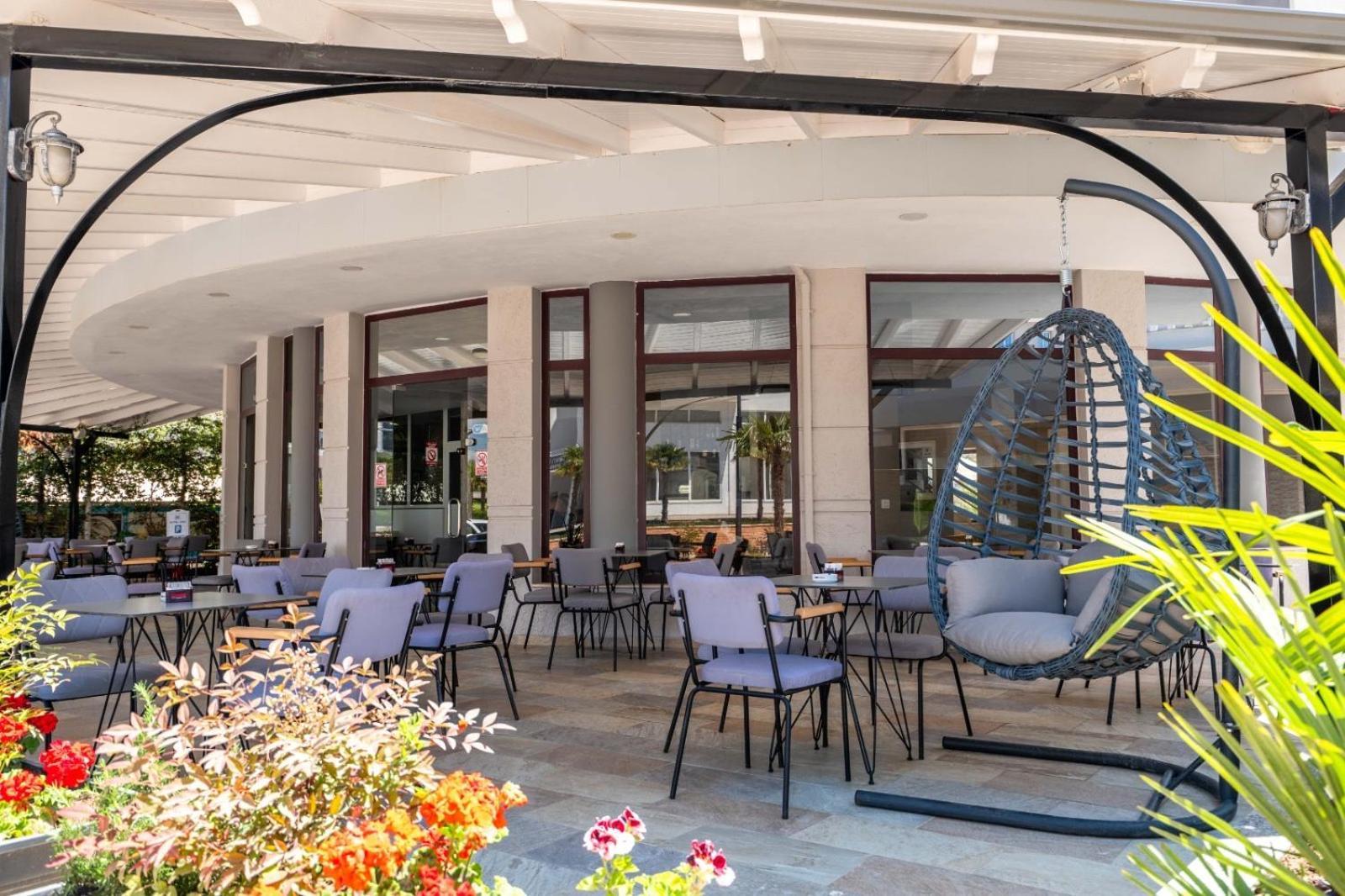 Hotel Pelod Ksamil Exterior foto