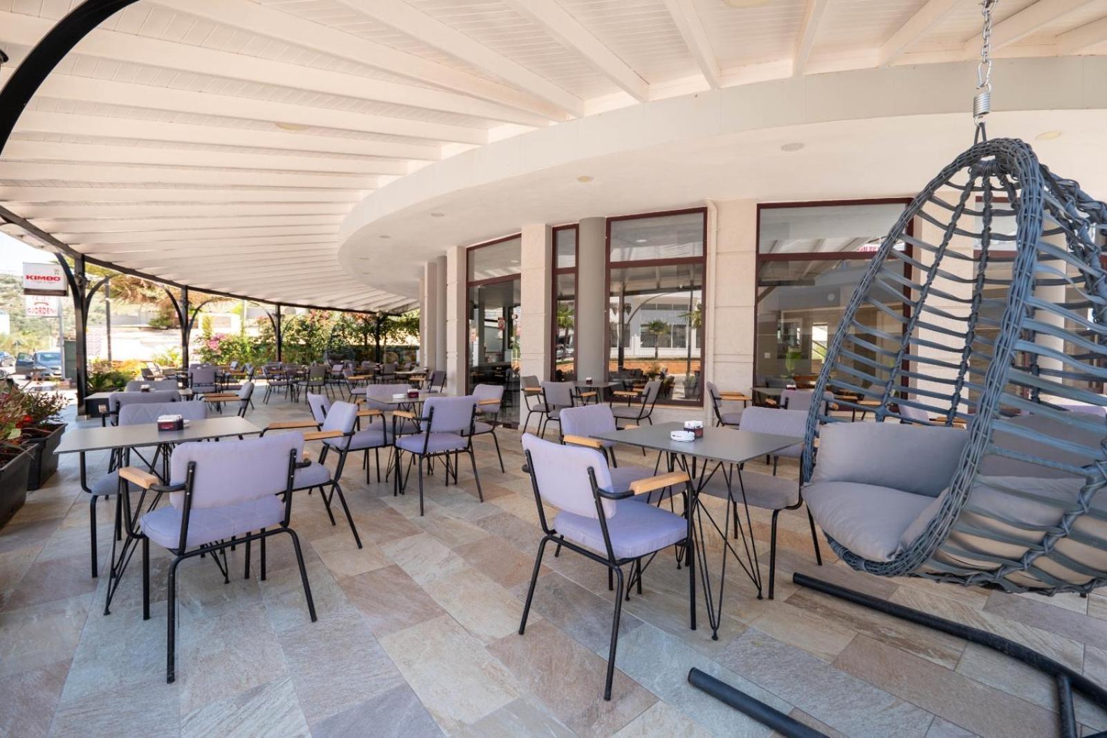 Hotel Pelod Ksamil Exterior foto